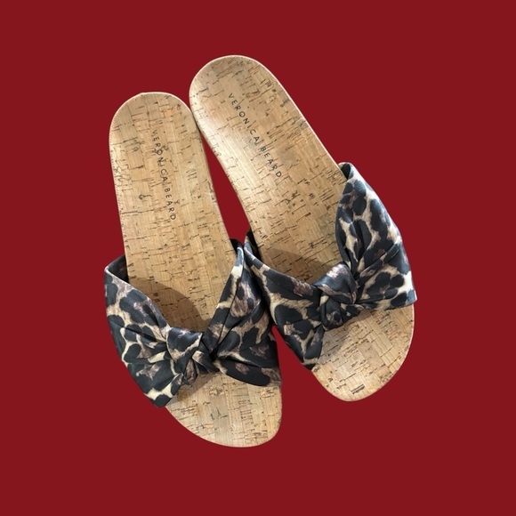 Veronica Beard Tilly Leopard-Print Satin‎ Slide Sandals Size 9 RUNS SMALL!!! - Picture 1 of 6